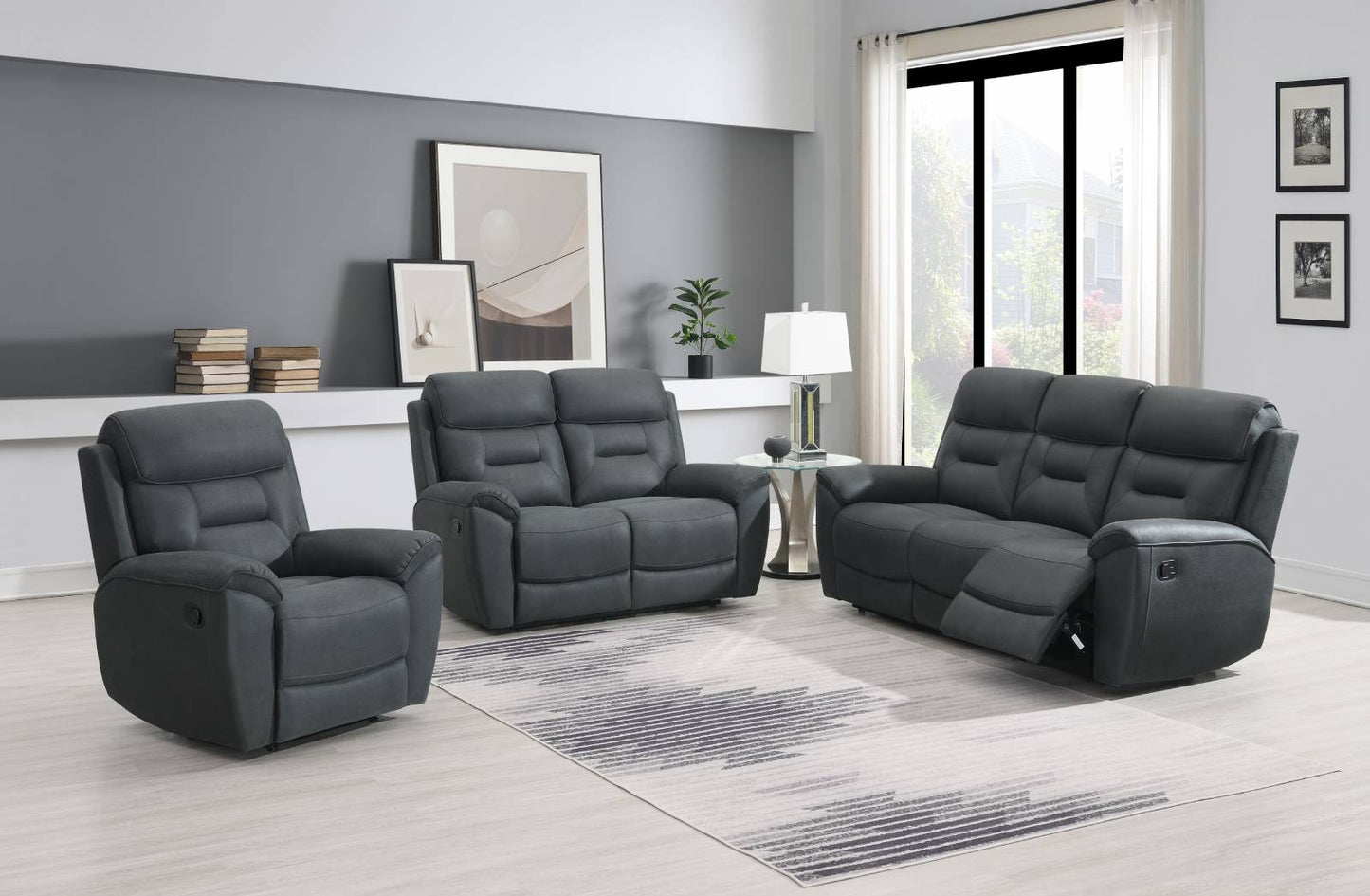 Cambridge Manual Recliner