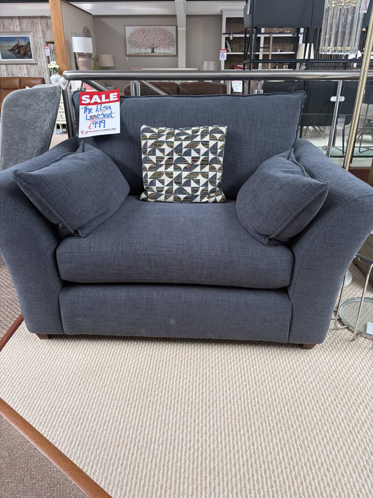 Elsa LoveSeat Ex-Display
