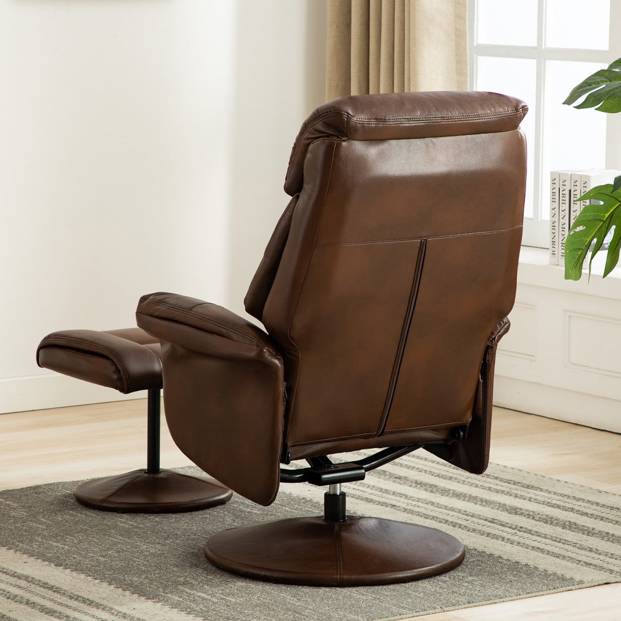 Kerry Ease Back Recliner w/ Stool
