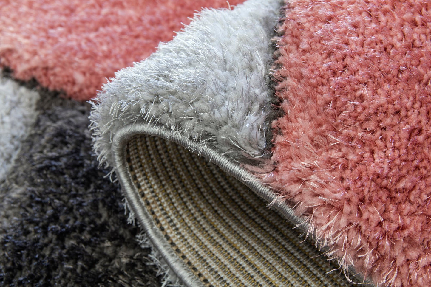 Lush Ripple Rug Pink
