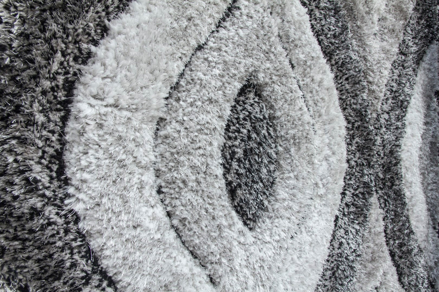 Lush Teardrop Rug Grey