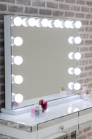 Hollywood Mirror 650mm x 800mm - Landscape