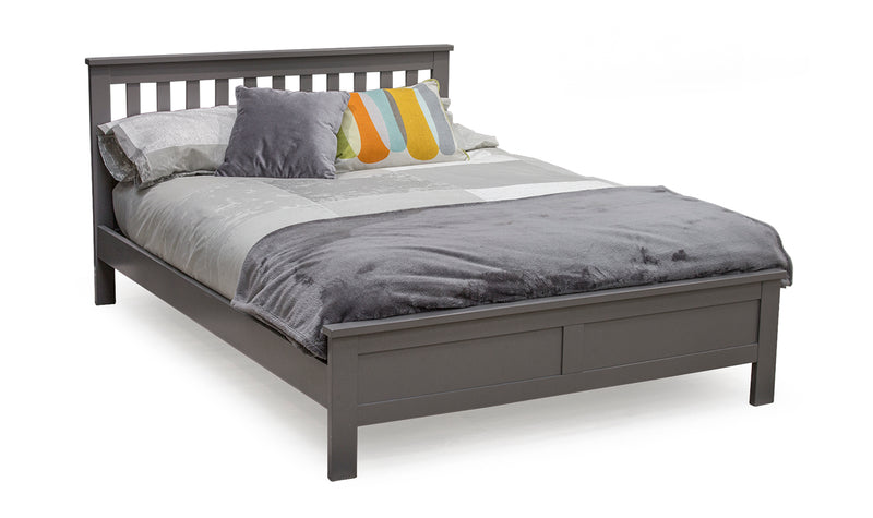 Willbury Bed - 4' 6 Grey